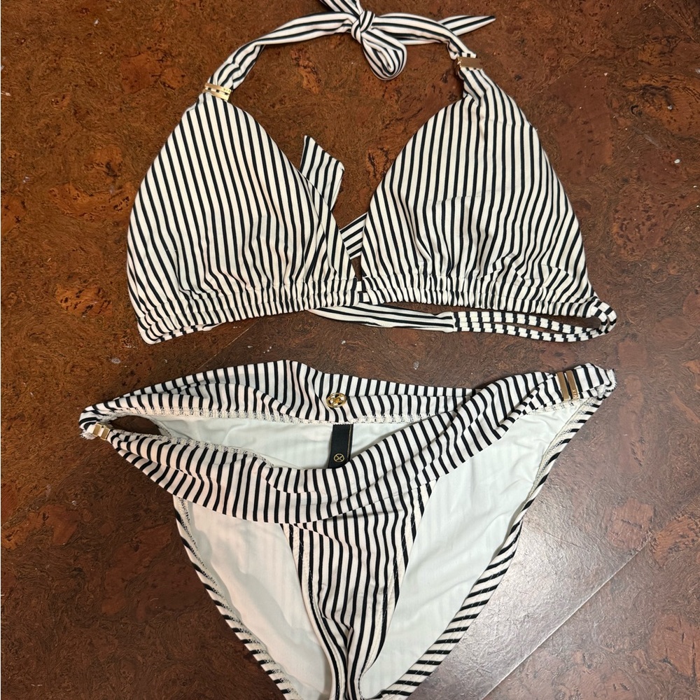 VIX Black & White Striped Bia Tube Bikini Set